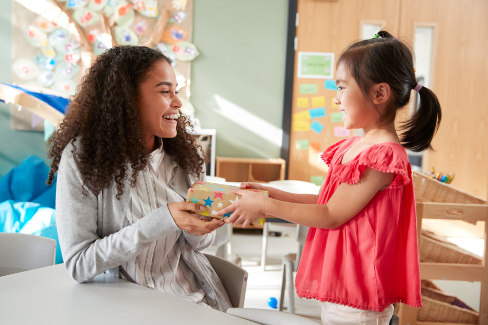 Top Christmas Gifts for Teachers in 2025