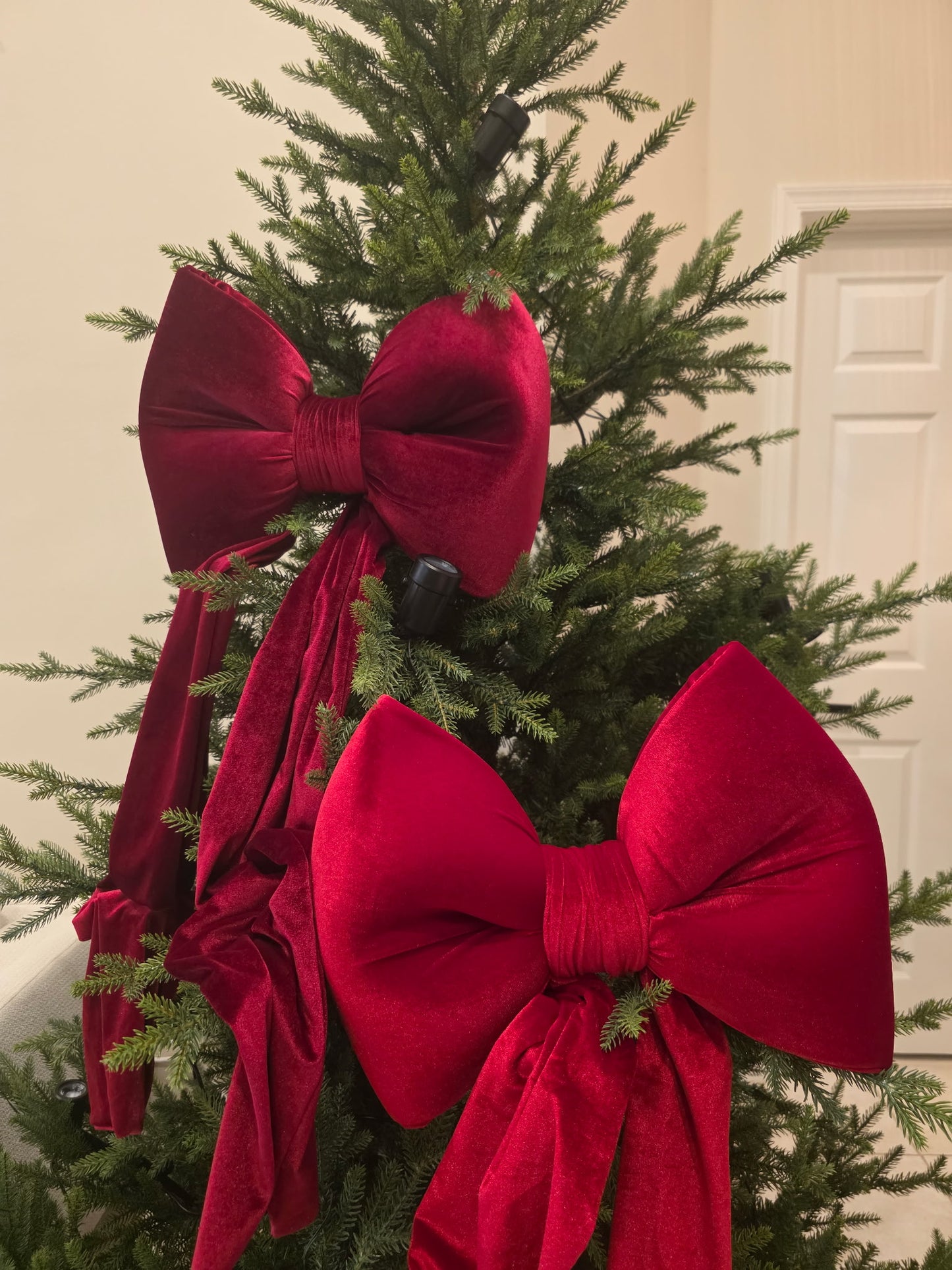 16" Luxurious Velvet Bow - TheChristmas.com Exclusive