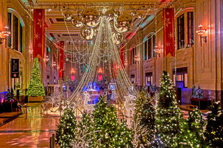 Best Christmas Lights in Kansas City 2026: Top Displays to See