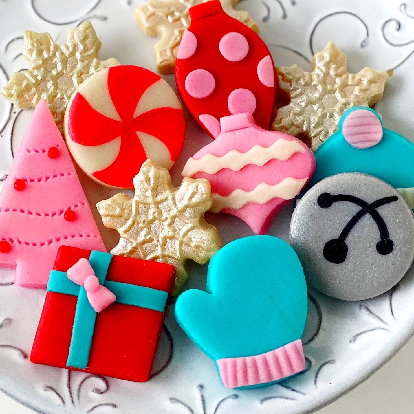 flirtatious christmas tiles