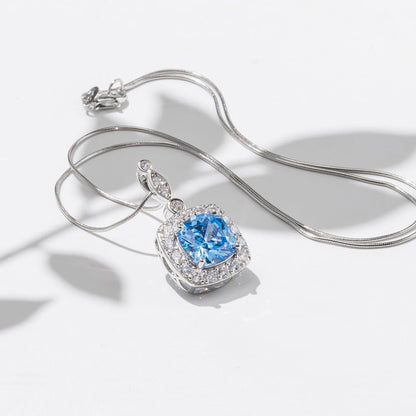 Winter Diamond™ 18K White Gold Pendant